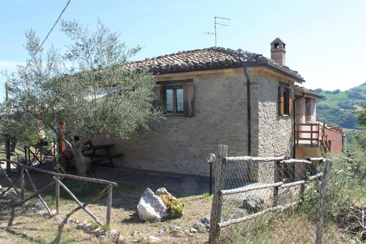 La Via Del Parco Βίλα Arsita Εξωτερικό φωτογραφία